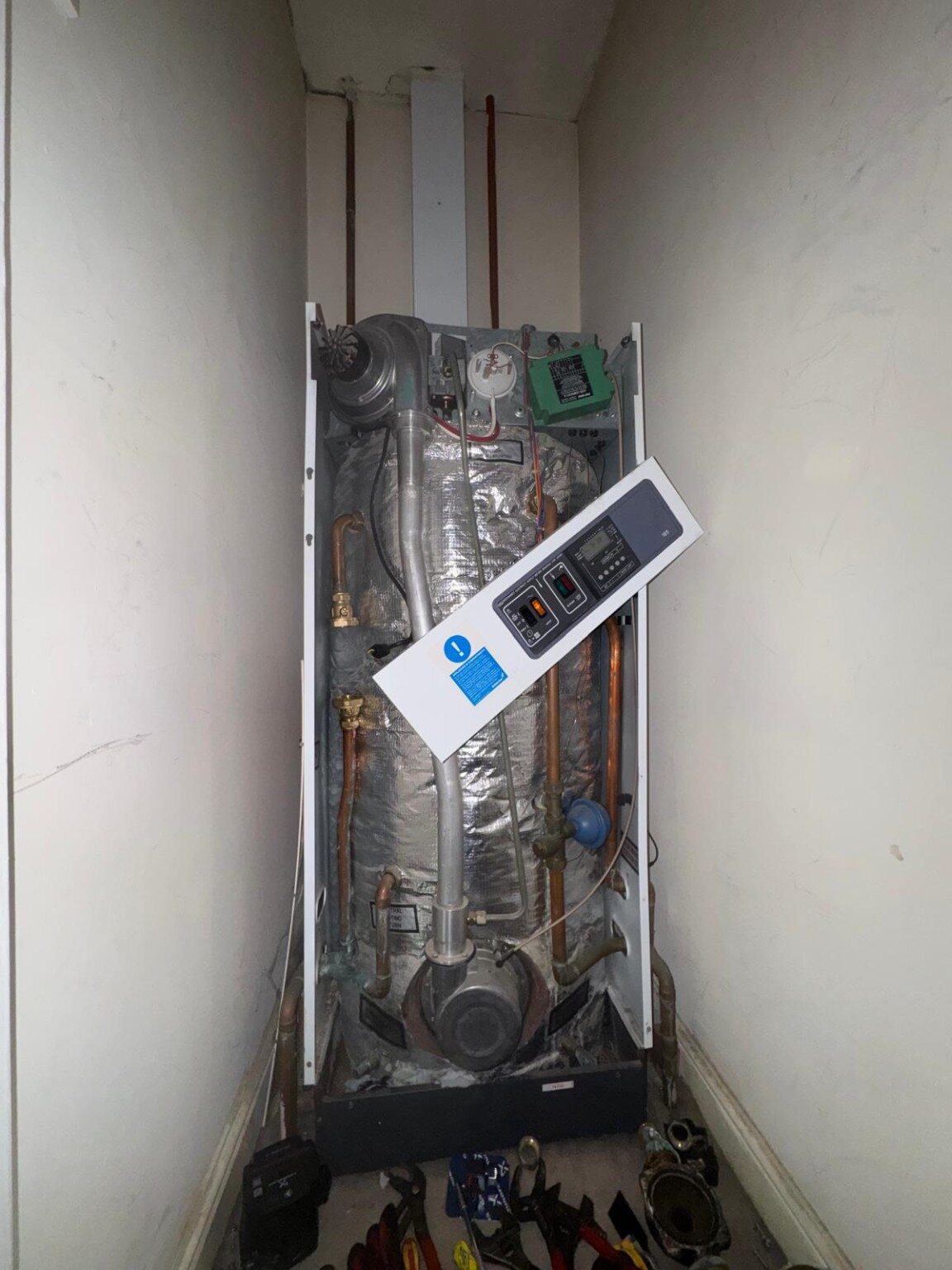 Powermax 155x opened for circulation pump and isolation valve replacement